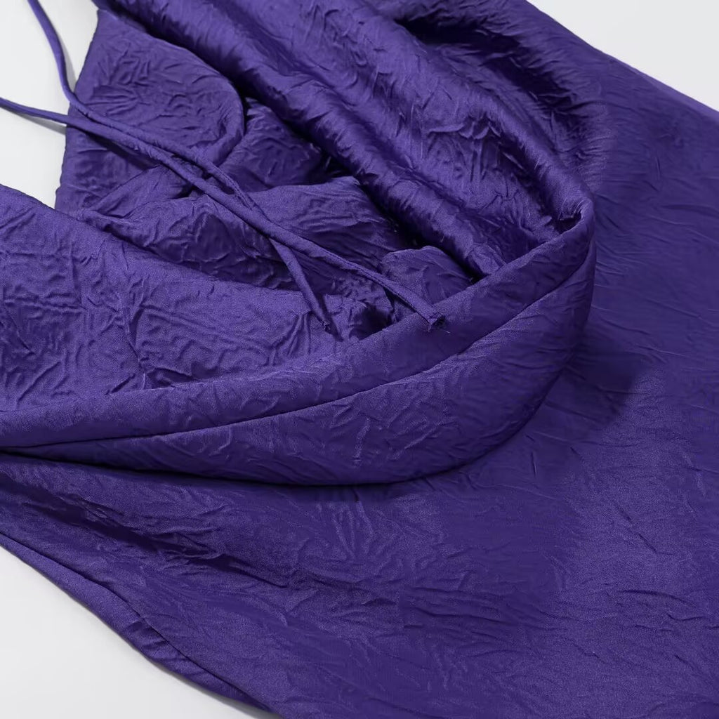 Robe longue femme sans manches à col montant – Coupe évasée