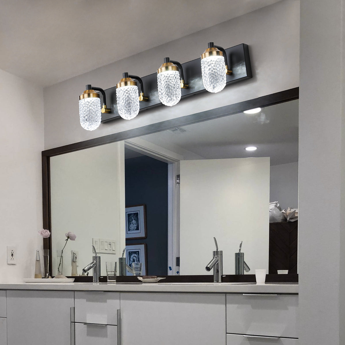 Applique de salle de bain à 4 LED – Éclairage pour miroir et meuble vasque